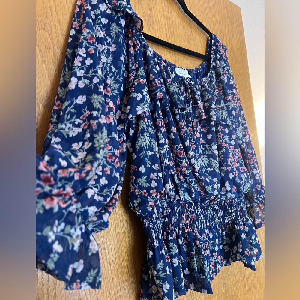 Ember ruffle blouse bohemian beautiful flowy xl